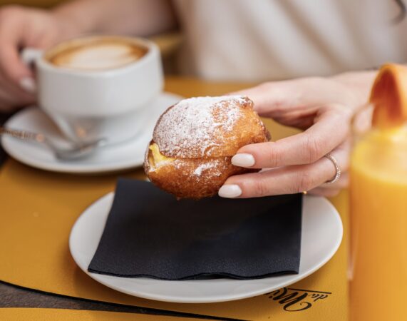 Frittelle-Veneziane-Da-Michele Frittelle alla crema pasticciera